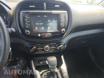 2021 Kia Soul LX - miniatura 11