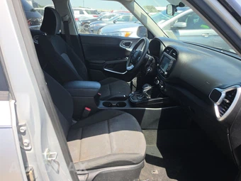 2021 Kia Soul LX - miniatura 8