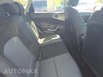 2021 Kia Soul LX - miniatura 16