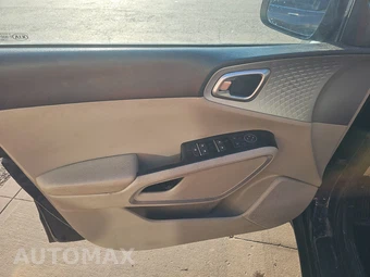 2021 Kia Soul LX – miniatura 9