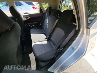 2021 Kia Soul LX - miniatura 13