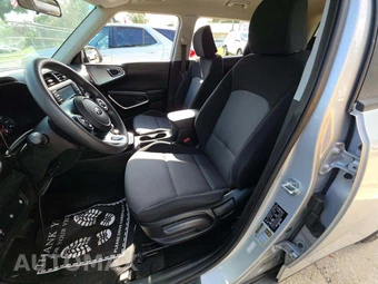 2021 Kia Soul LX - miniatura 6