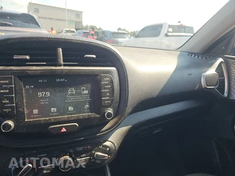 2021 Kia Soul LX - miniatura 11