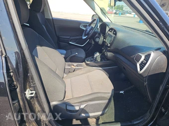 2021 Kia Soul LX - miniatura 8