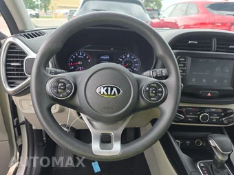 2021 Kia Soul S - miniatura 10