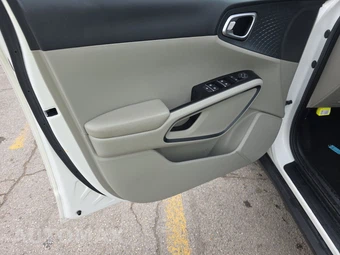 2021 Kia Soul S - miniatura 9