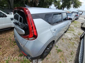 2021 Kia Soul S - miniatura 4