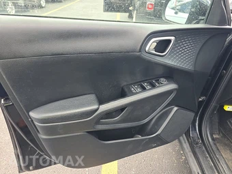2021 Kia Soul S - miniatura 9