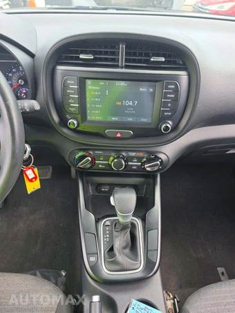 2021 Kia Soul S – miniatura 10