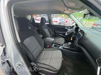 2021 Kia Soul S – miniatura 18