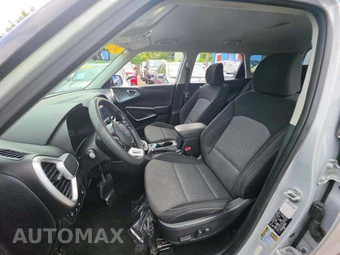 2021 Kia Soul S – miniatura 6