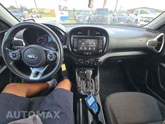 2021 Kia Soul S - miniatura 10