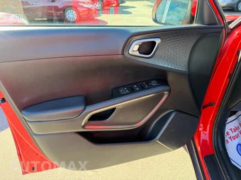 2021 Kia Soul S - miniatura 10