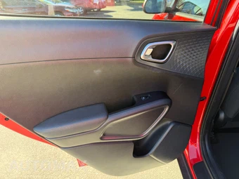 2021 Kia Soul S - miniatura 12