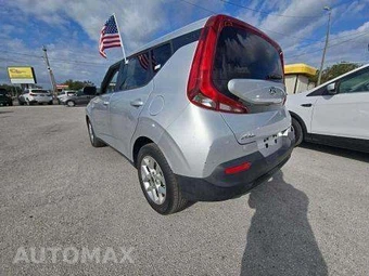 2021 Kia Soul S – miniatura 2