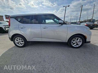2021 Kia Soul S – miniatura 4