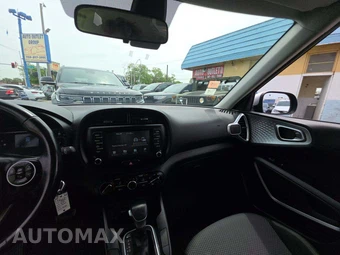 2021 Kia Soul X-Line - miniatura 10