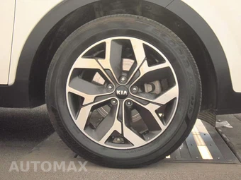 2021 Kia Sportage EX – miniatura 10