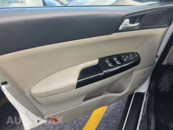 2021 Kia Sportage EX – miniatura 15
