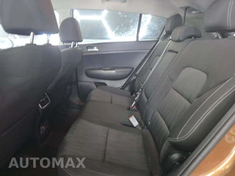 2021 Kia Sportage LX – miniatura 13