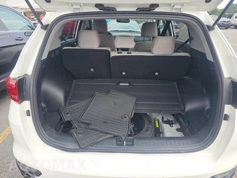 2021 Kia Sportage LX - miniatura 16