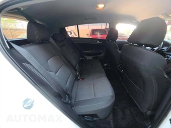 2021 Kia Sportage LX - miniatura 16