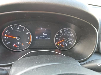 2021 Kia Sportage LX - miniatura 12