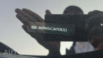 2021 Kia Sportage LX - miniatura 17