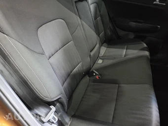 2021 Kia Sportage LX - miniatura 15