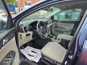 2021 Kia Sportage LX – miniatura 7