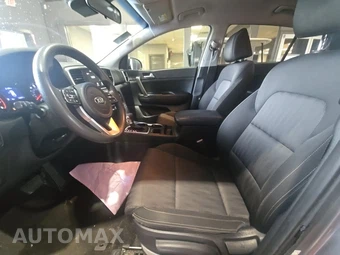 2021 Kia Sportage LX - miniatura 7
