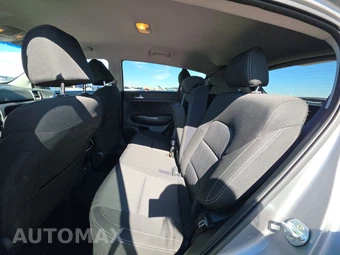 2021 Kia Sportage LX – miniatura 13