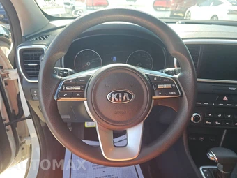 2021 Kia Sportage LX – miniatura 10