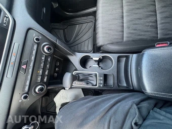 2021 Kia Sportage LX - miniatura 48