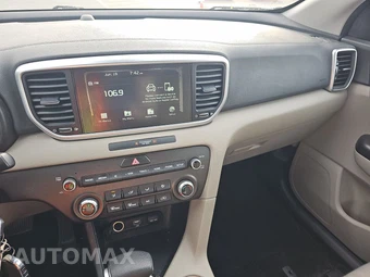 2021 Kia Sportage LX - miniatura 11