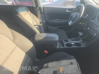 2021 Kia Sportage LX – miniatura 8