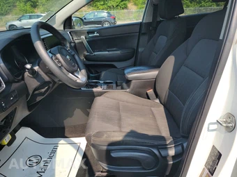 2021 Kia Sportage LX – miniatura 13