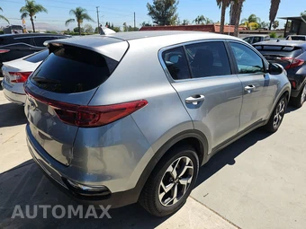 2021 Kia Sportage LX – miniatura 4