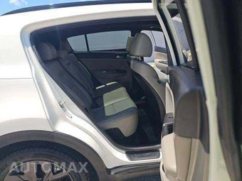 2021 Kia Sportage S – miniatura 17