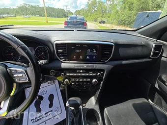 2021 Kia Sportage S – miniatura 11