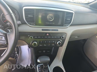 2021 Kia Sportage S – miniatura 11