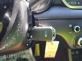 2021 Kia Sportage S – miniatura 8