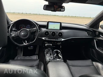 2021 Kia Stinger GT-Line – miniatura 12