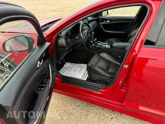 2021 Kia Stinger GT-Line – miniatura 13