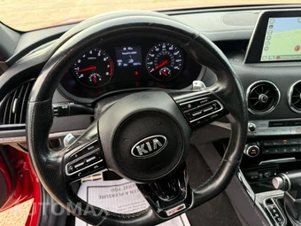 2021 Kia Stinger GT-Line – miniatura 18