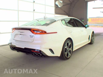 2021 Kia Stinger GT-Line – miniatura 4