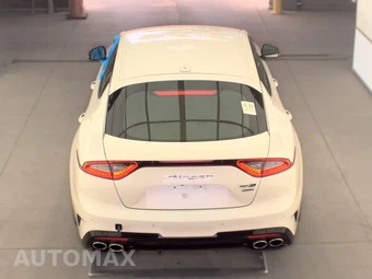 2021 Kia Stinger GT-Line – miniatura 5