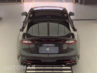 2021 Kia Stinger GT1 – miniatura 5