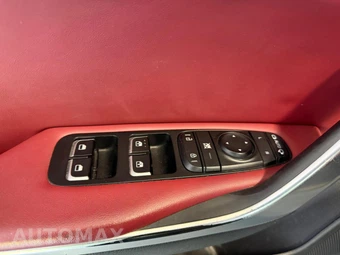 2021 Kia Stinger GT2 - miniatura 13