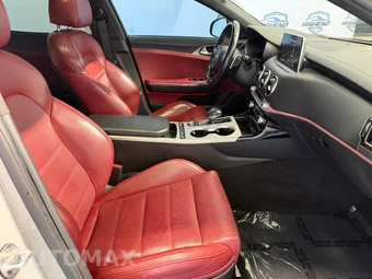 2021 Kia Stinger GT2 - miniatura 26